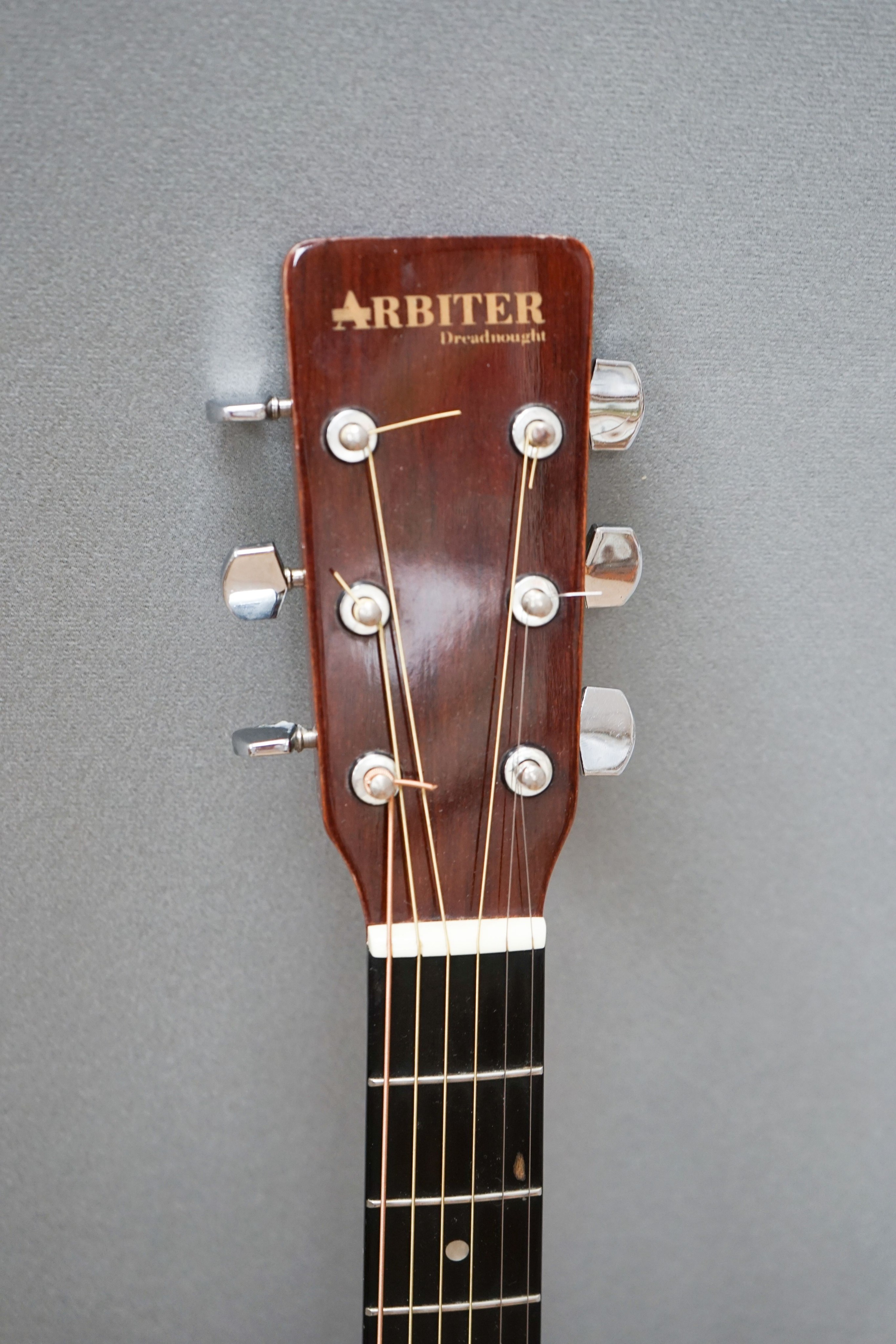 Arbiter AD 10 acoustivc guitar